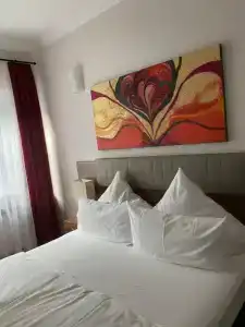 Isabella - 29