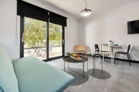 Sunset Studios & Apts - 33