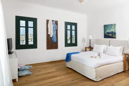 Tharroe of Mykonos Boutique - 4