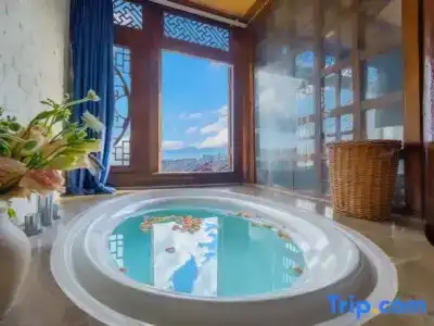 Qin Inn - 42