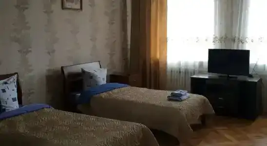 Спутник - 1