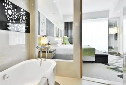 Courtyard by Marriott - 54