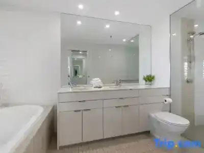 Ultra Broadbeach - 62