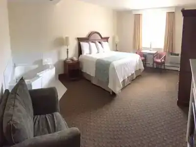 Ogunquit and Suites - 2