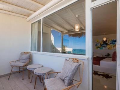 Ons Oceanfront - 88