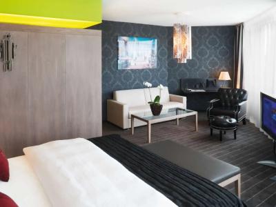Mövenpick Stuttgart Airport - 4