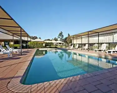 Leisure Inn Hill - 10