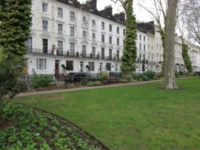 Tudor Court - 12