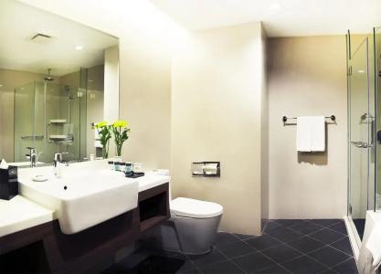 Oakwood and Residence - 47