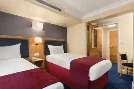Days Inn Hyde Park - 30