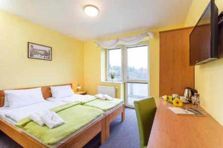 Hotel&wellness Knižecí rybník - 1