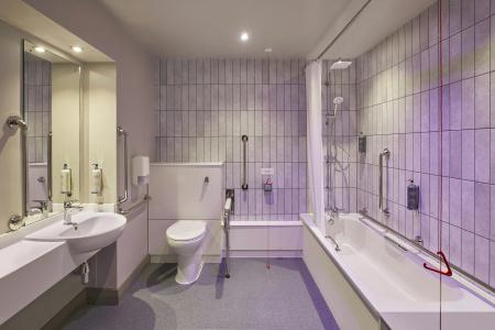 Premier Inn Hampstead - 7