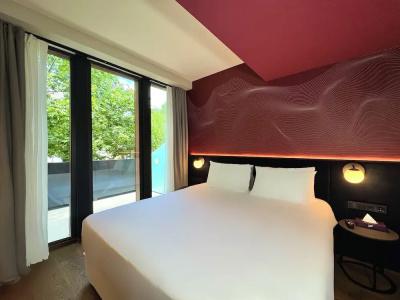 Tbilisi Edition - Design - 130