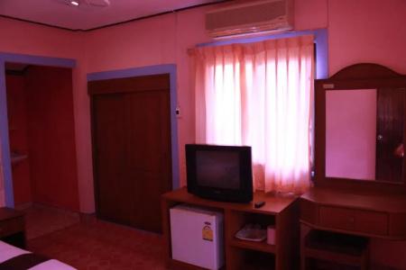 Lanta Queen Resort - 1