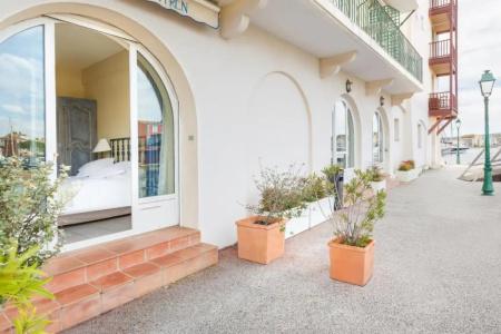 Le Suffren Hôtel - 58