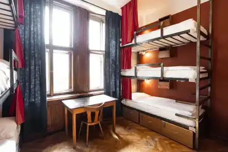 Sir Toby's Hostel - 30