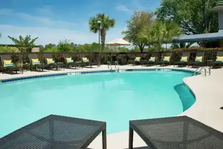 Hampton Inn Hilton Head - 13