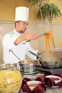 Tamra Beach Resort - 9