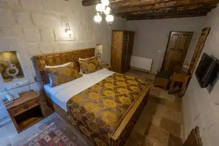 Underground Cave Suites - 74