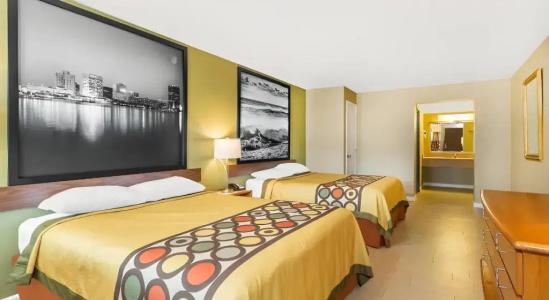 Super 8 by Wyndham Virginia Beach Oceanfront - 36