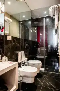 Boutique Centrale Palace - 127