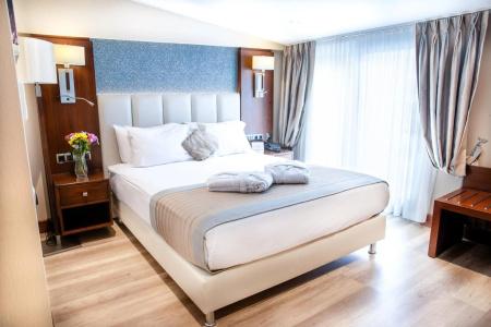 Grand Aras & Suites - 7