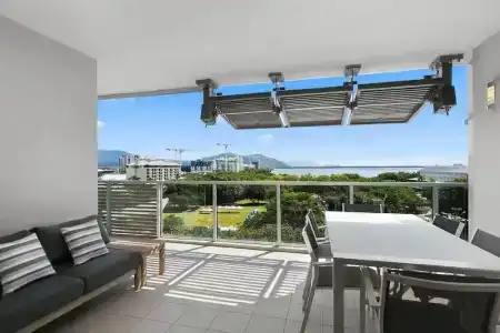 Cairns Private - 155