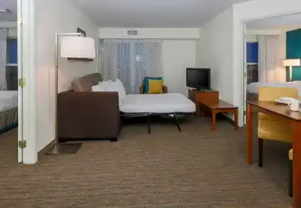 Residence Inn Las Vegas South - 4