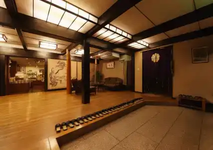 Ichinoyu Honkan - 5