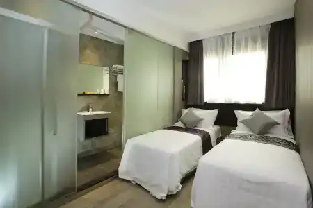 Ibis North Point - 37
