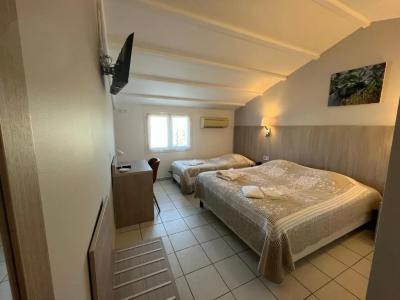 Hôtel Les Arcades - 18