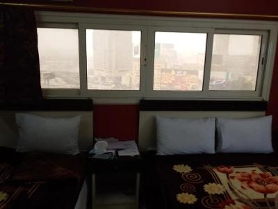 Isis Hostel 2 - 100