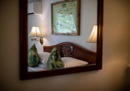 Andrews Inn & Garden Cottages - 2