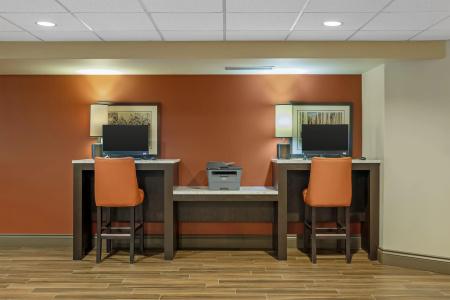 Best Western Plus Stoneridge Inn & Conference Centre Ontario - 2