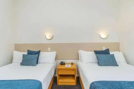 Ramada by Wyndham, City Center - 75