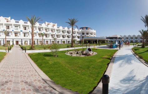 Golden 5 Topaz Suites - 1