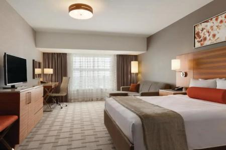 Radisson & Conference Center Airport East - 52