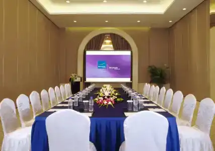 Voco Wuhan Xinhua, An Ihg - 10