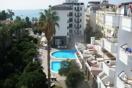 Boulevard Otel - 8