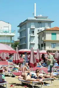 Umberto - 18