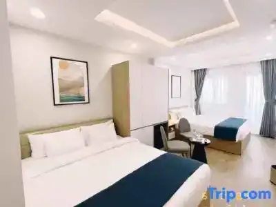 Phuong Mai - 26