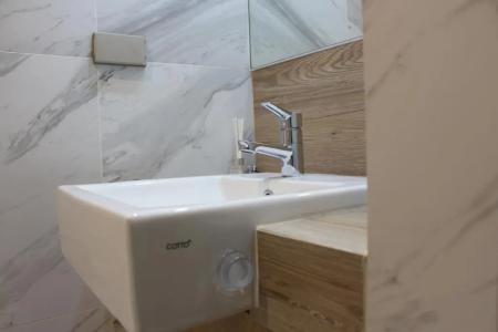 Oyo 753 Atnest Hostel - 32