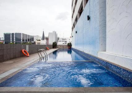 Royal @ Queens (SG Clean, Staycation Approved) - 16