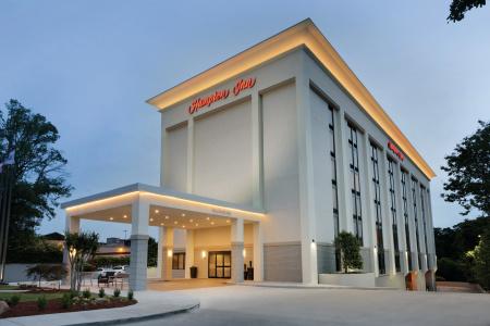 Hampton Inn Atlanta-Buckhead - 16