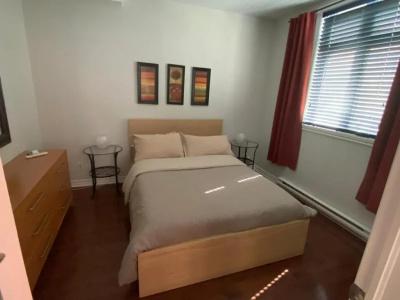 ApartHotelMontreal by Les Terrasses Saint Urbain 2225I2 - 142