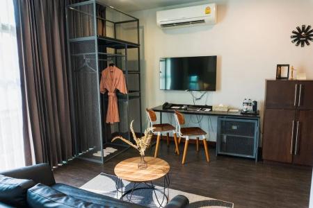 Wealth Boutique Chiang Mai - 202