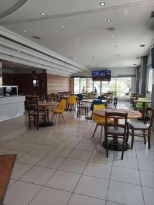 Travelodge Alicante Puerto - 27