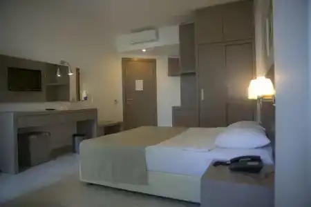 Sea Side Beach Club - 2