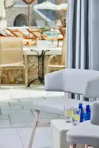 Aegean Plaza - 28