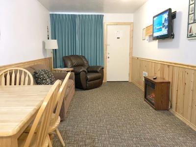 Park and Cabins - 327